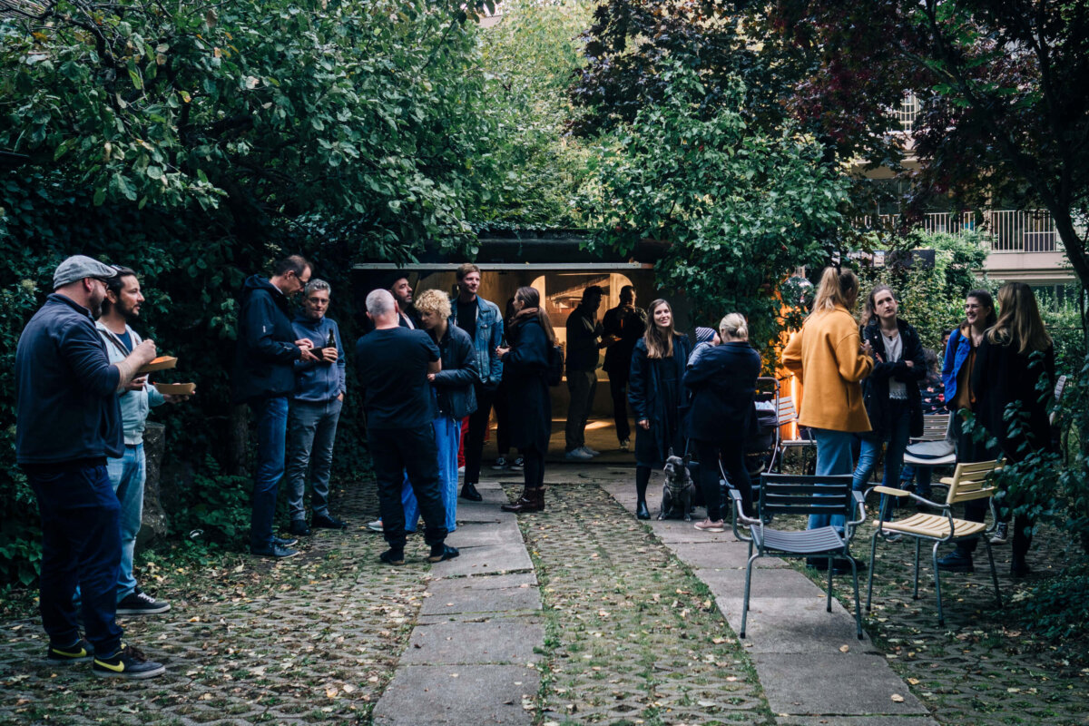 Afterwork Büro a+o mit Ausstellung von Rachel Bühlmann